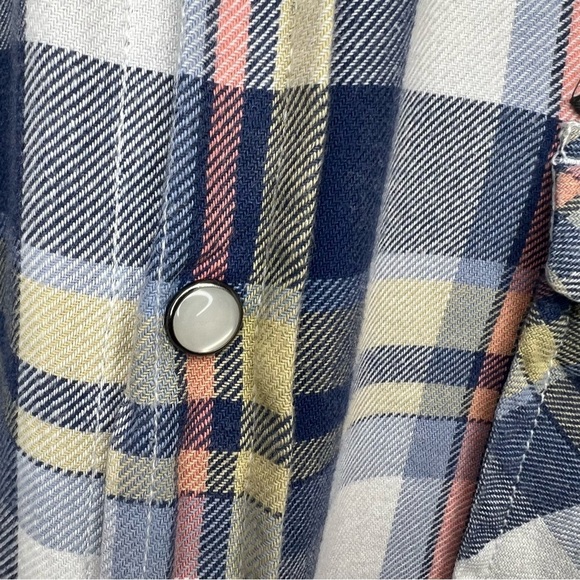 Guess Plaid Button Down Shirt Size XXL 100% Cotton - Picture 4 of 8